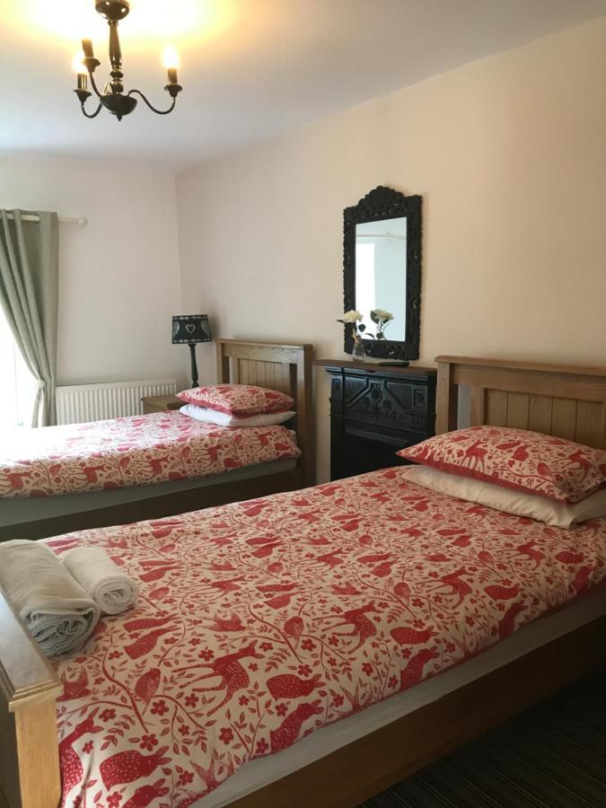 Rheolau Arms Bed and Breakfast Swansea Exteriör bild