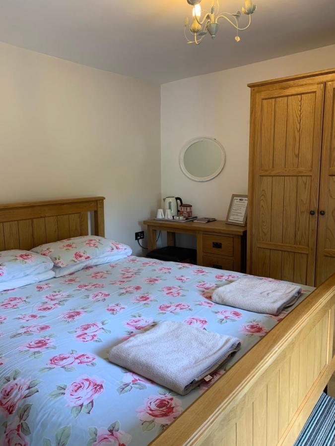 Rheolau Arms Bed and Breakfast Swansea Exteriör bild