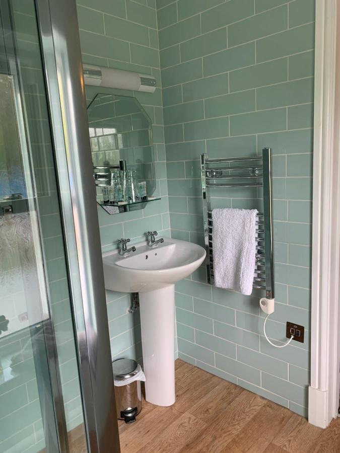 Rheolau Arms Bed and Breakfast Swansea Exteriör bild